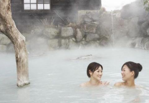 Lợi ích không tưởng của việc tắm bằng nước nóng